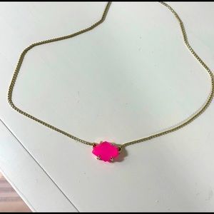 Kendra Scott necklace